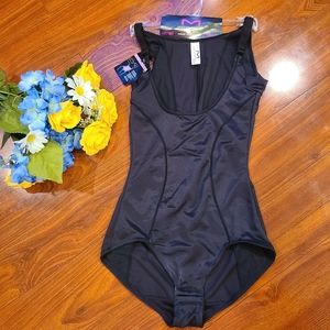Maidenform Black Bodysuit Size Small